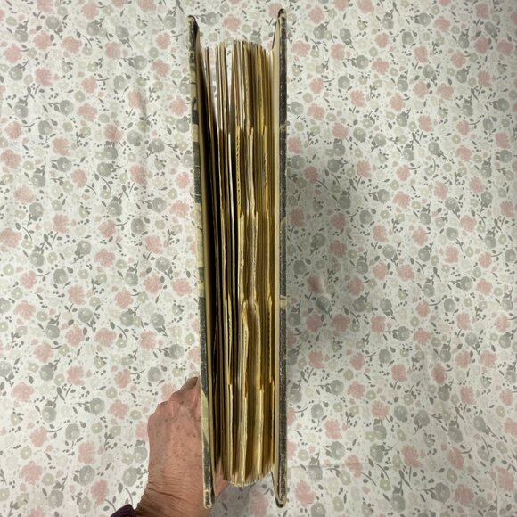 Vintage Betty Crocker's Picture Cookbook - Hardcover - 1956 - Picture 15 of 16